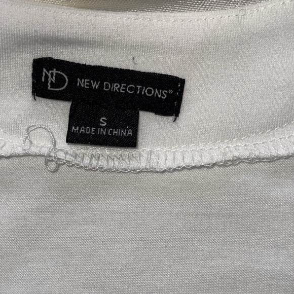 New Directions White Sleeveless Wrap Tank Top Ruched Side Stretch Knit Sz Small - Picture 8 of 11